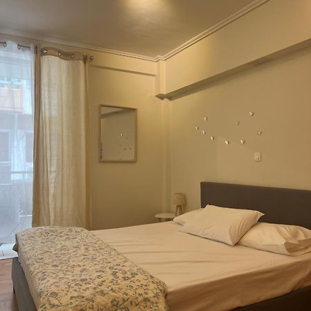 Colourful Artistic Apart 100Mbps Center Of Athens Exterior photo