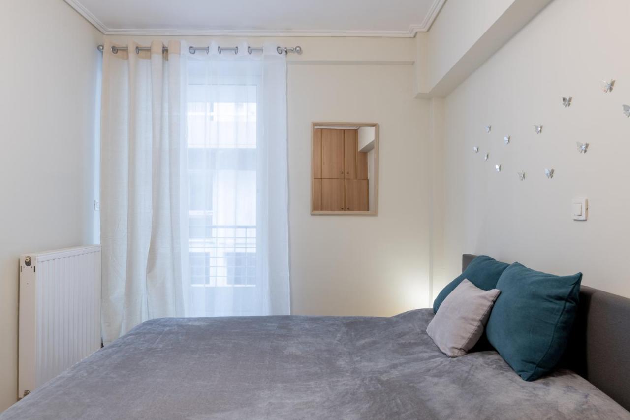 Colourful Artistic Apart 100Mbps Center Of Athens Exterior photo